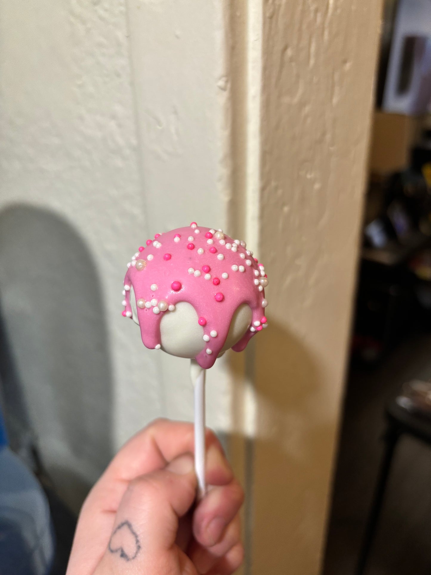 Cake Pop (Flavors Vary)