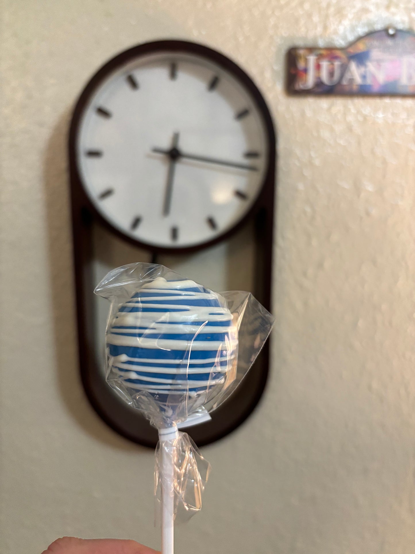 Cake Pop (Flavors Vary)